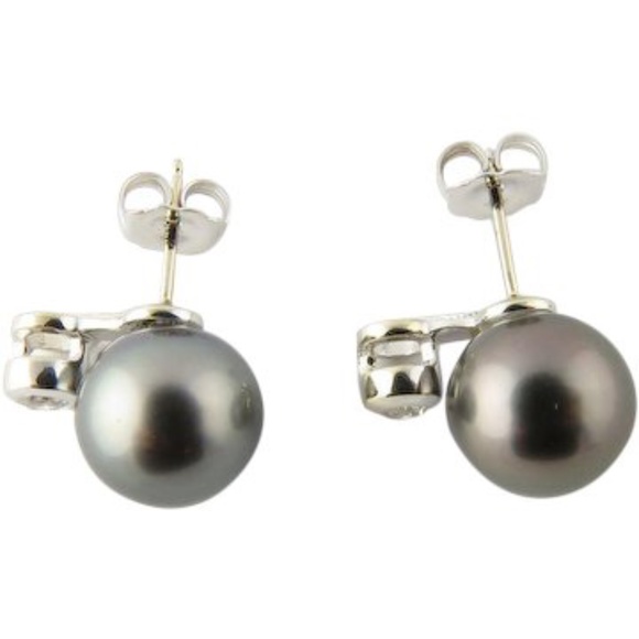 Vintage 14 Karat White Gold Black Pearl and Diamond Earrings #3318 - Picture 1 of 7